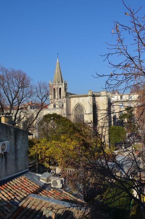 Hotel Les Corps Saints Avignon Exterior foto